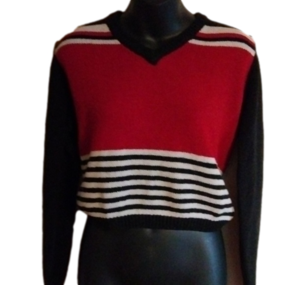 Vintage/retro Cropped style sweater. Black, red stripes. Size medium.